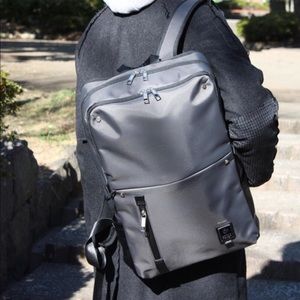 Japan’s Conna Design Minimalist Backpack - Black